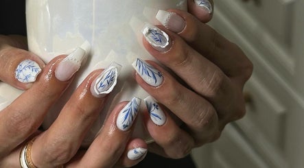 Cal Nails Playhouse