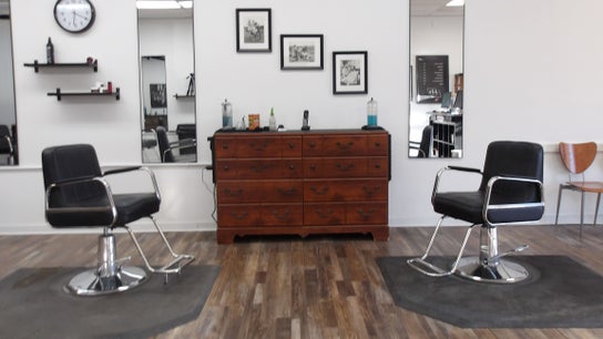 JJ's Barbers of Lyon