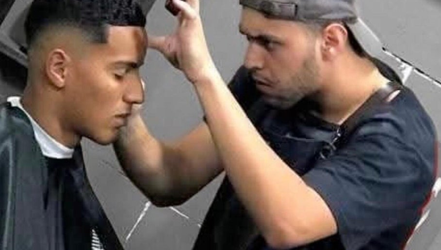 Michar Barber imagem 1
