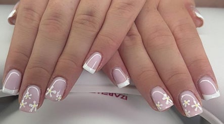 Immagine 2, TLC Nails & Beauty