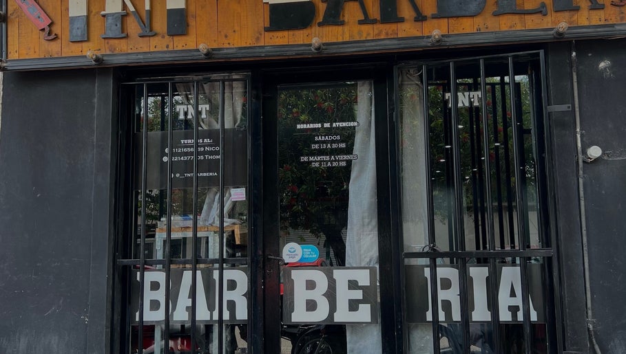 Barbería TNT 🧨 – obraz 1