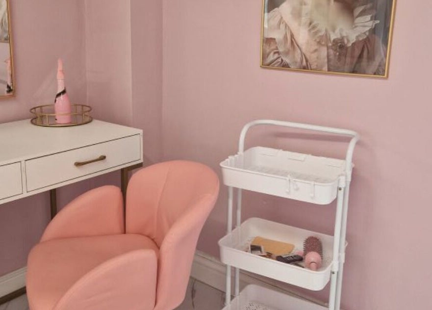 Elegant pink beauty station at Nordik Aesthetics @ Dahlin, Sandbach, England, GB exudes a serene atmosphere.