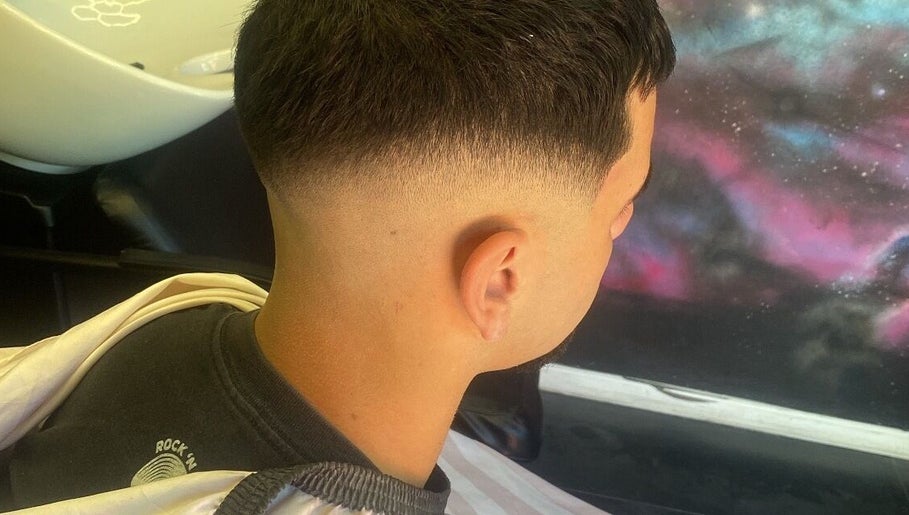 S G A barbershop image 1