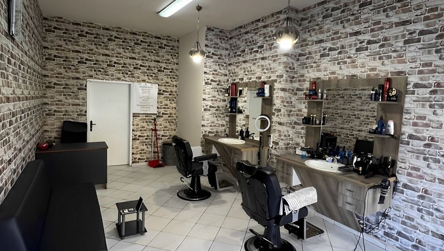 Meshari Barbers obrázek 1