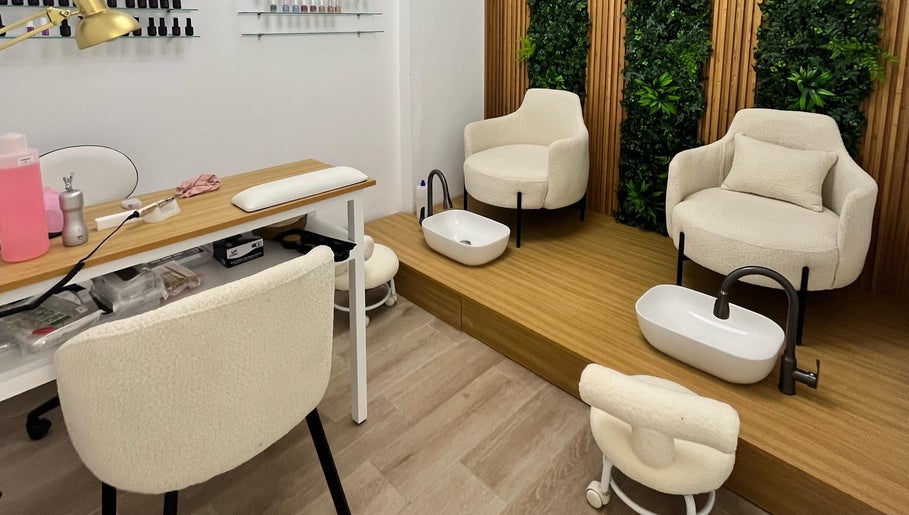 Razan Beauty center image 1