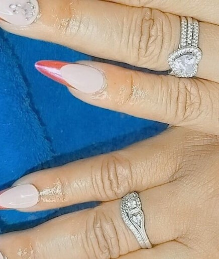 Deevah Nails 868 image 2
