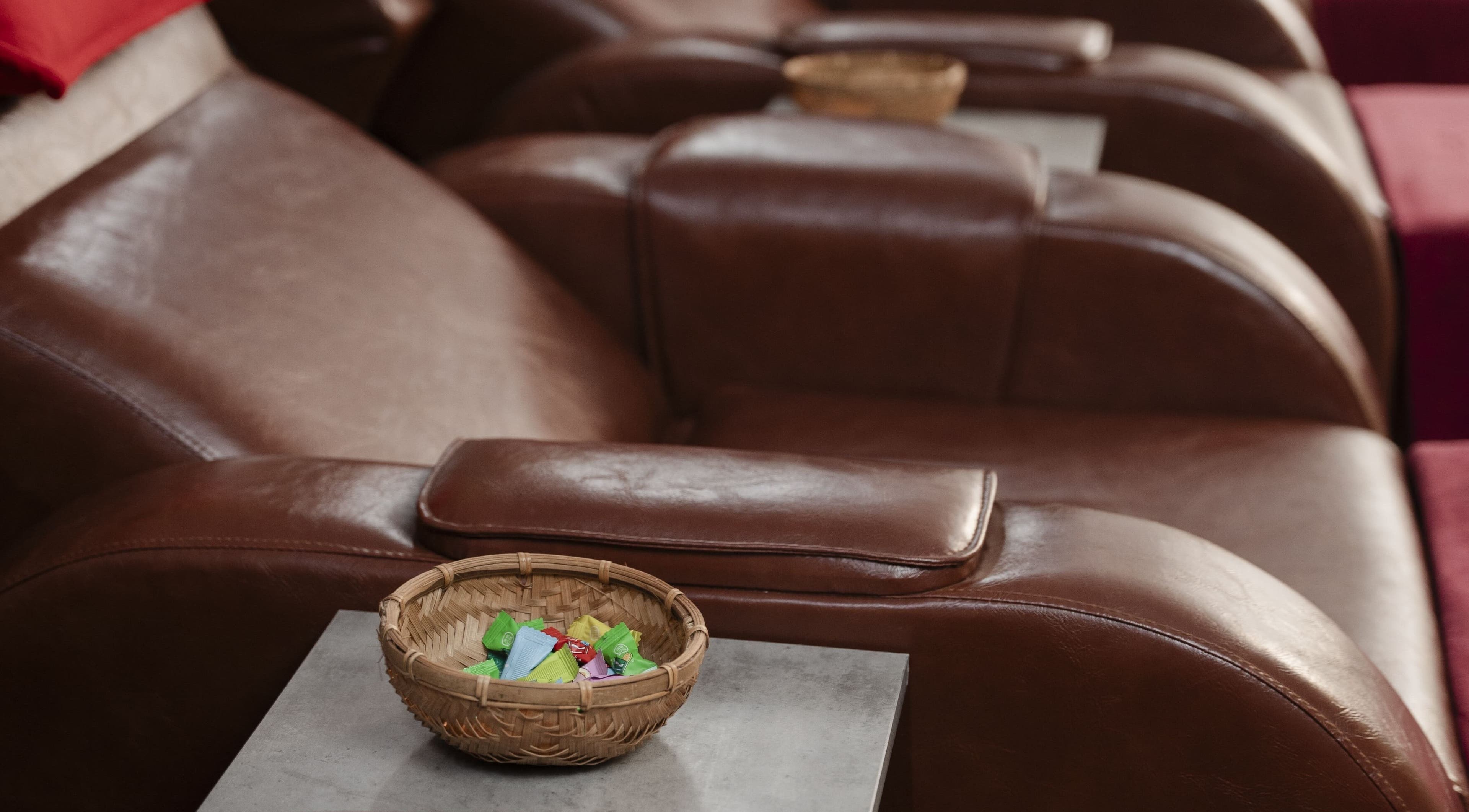 Ghế da thư giãn tại Solis Spa, Đà Nẵng, VN. Mang đến sự thoải mái tối ưu cho liệu pháp spa.