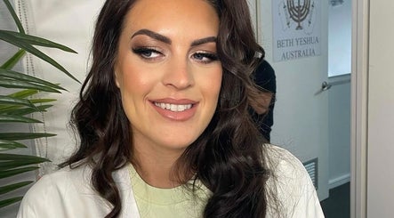Gambar Saige Cosmetic Studio 2