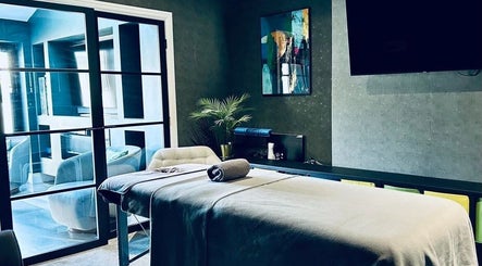 Luxurious massage room at Essential Remedial Massage, Walton Summit Centre, Bamber Bridge, England, GB.