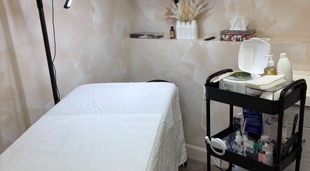 HM Beauty Lounge image 2