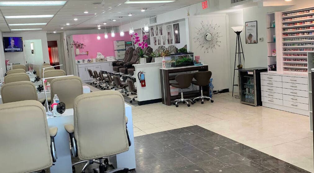 RAFFINE NAIL SPA modern interior with nail stations in Annandale, Virginia, US.