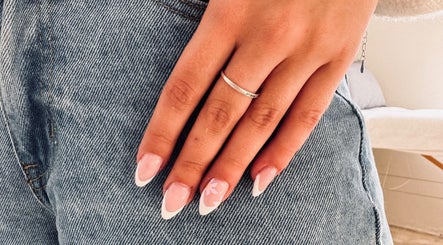 The Girls Club Beauty Studio