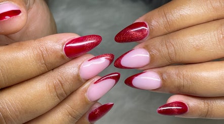 Nails De La Reina image 3