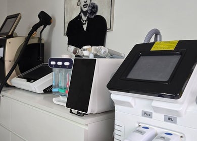 Zaawansowane urządzenia w Karolina Aesthetic Studio, Limerick, County Limerick, IE.