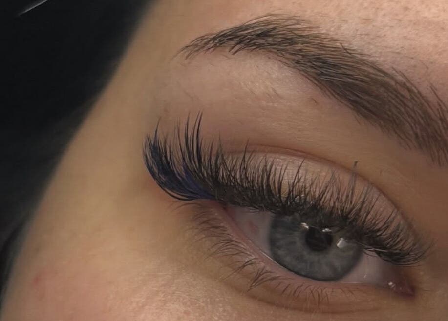 Close-up of stunning eyelash extensions by Paulinalashes in Perth, Scotland, GB.