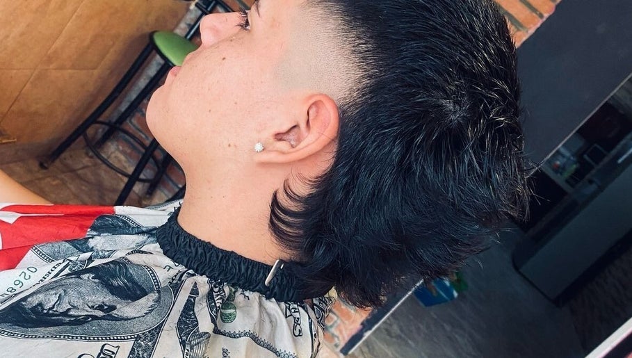 L.A Barber Studio image 1