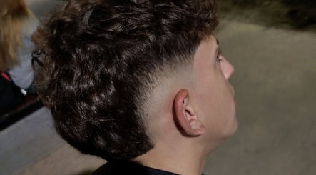 L.A Barber Studio image 2
