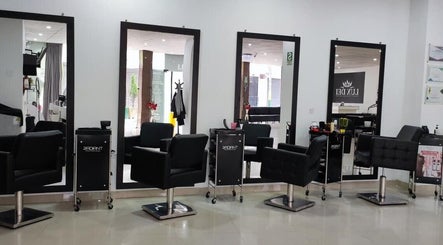Image de Lux Dei Beauty Studio & Academy 2