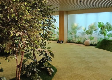 Relaxing indoor greenery at Haru Fit Tokyo in Jakarta Selatan, DKI Jakarta, ID, enhances wellness experience.
