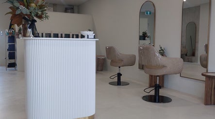 C&R Hair Collective, bilde 3