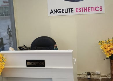 Angelite Esthetics reception with yellow flowers in Toronto, Ontario, CA.