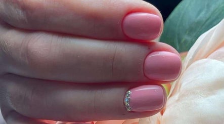 Elegant pink manicure with rhinestones at TyNails by Tatiana Samson in Portsmouth, England, GB.