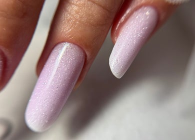 Sparkling pink manicure by TyNails by Tatiana Samson in Portsmouth, England, GB.