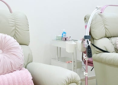 Comfortable salon chairs at Blinkbar at Orchard Gateway, Singapore, SG with plush cushions and beauty tools.