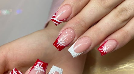 BS Nails & Spa image 3