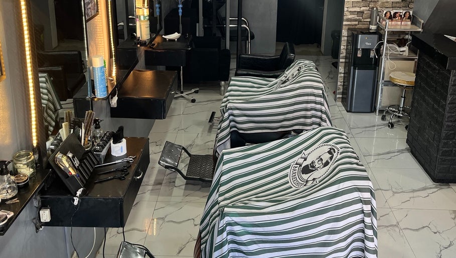 Hair Republic Barber Salon and Spa (Calamba Branch) slika 1