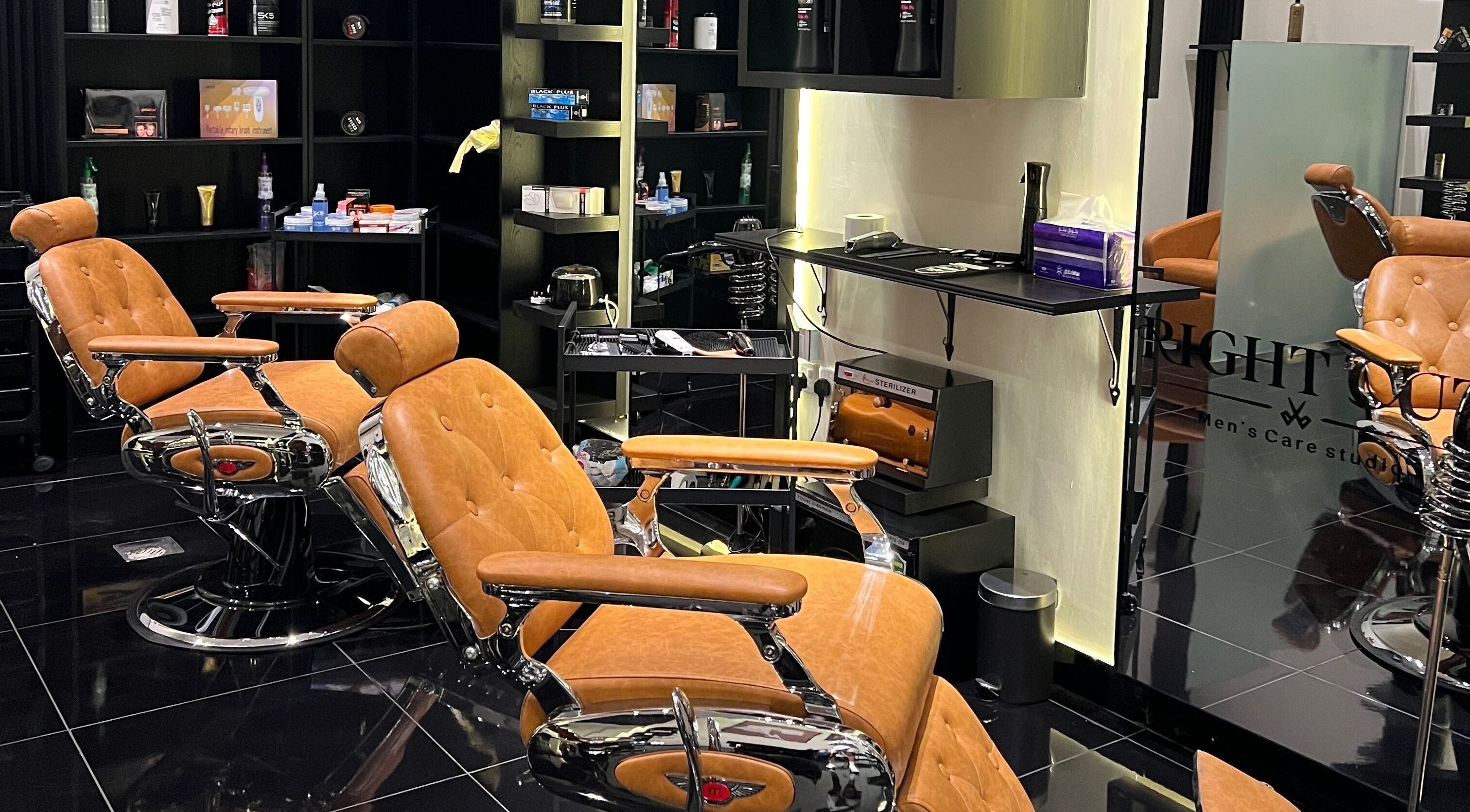 تصميم عصري لصالون Right Cut | Men’s Care Studio في الخبر، المنطقة الشرقية، SA.