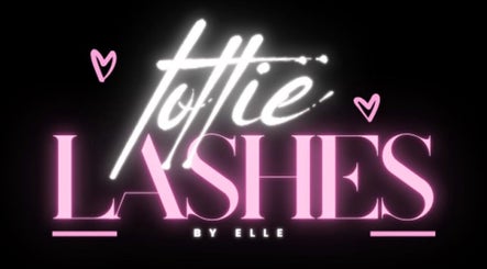 Lottie lashes by Elle