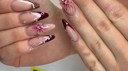 Nail 68 Bild 3