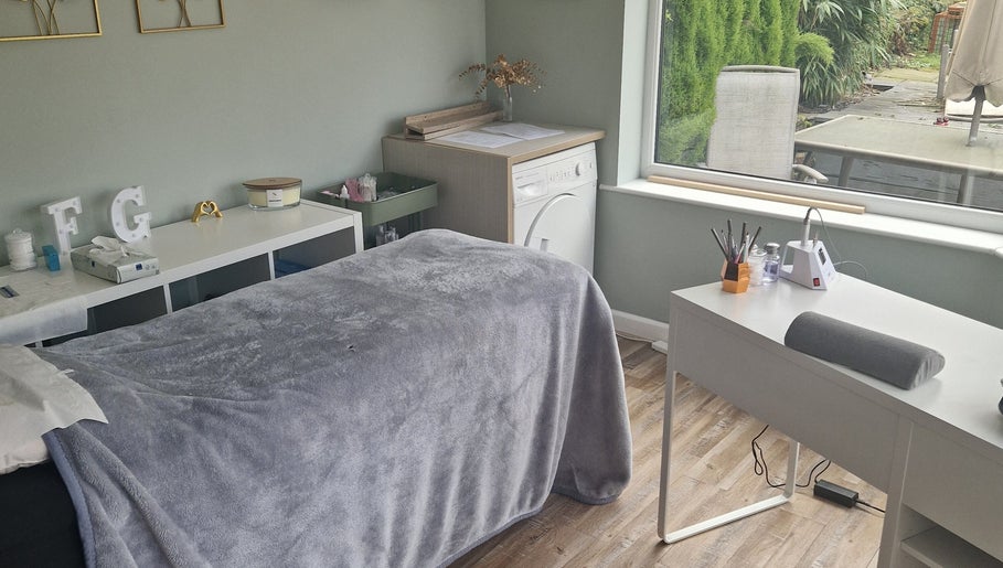 Feel Good Beauty & Nails – obraz 1
