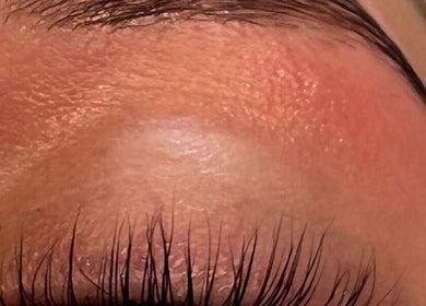 Close-up of enhanced eyelashes at Neve Amelia Beauty in Daventry, England, GB, showcasing expert lash treatment.