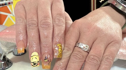 Imagen 2 de Nails By Hannah Le