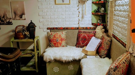 House of holistics Huddersfield image 3