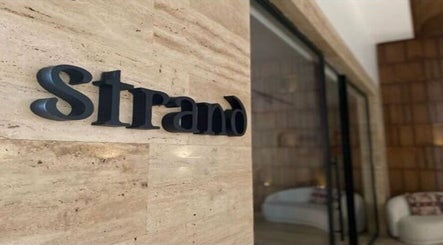 Strand Salon
