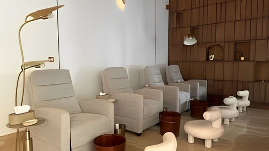 Strand Salon