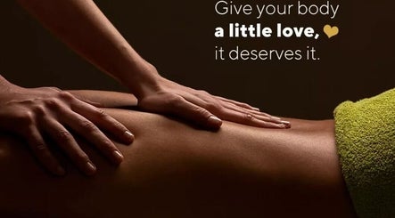 Dr. Paradise - Pleasure and Wellness image 3
