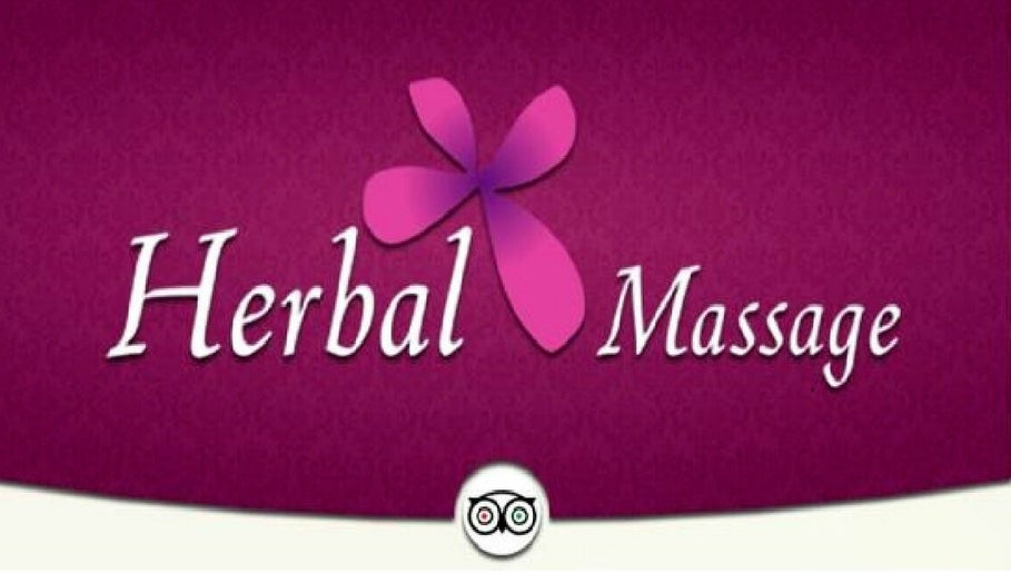 Herbal Massage Bild 1