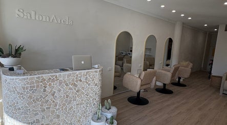 Salon Arela