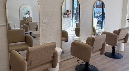 Salon Arela