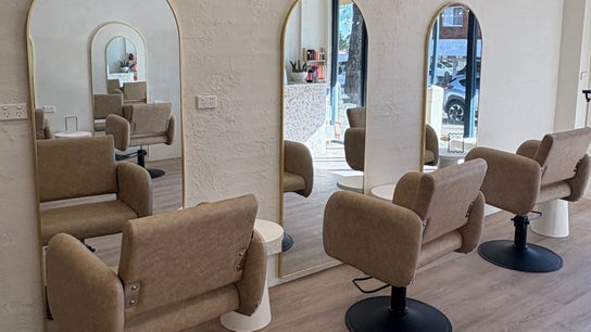 Salon Arela