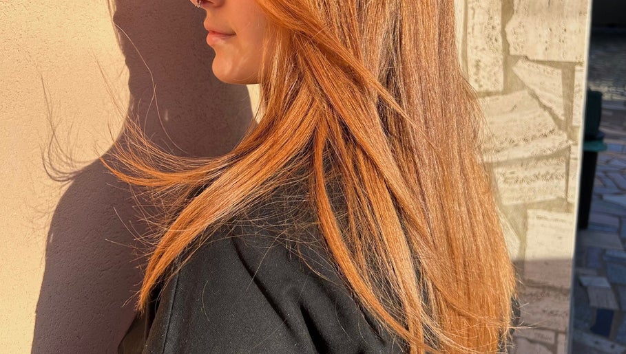 Ef Hairdesign image 1
