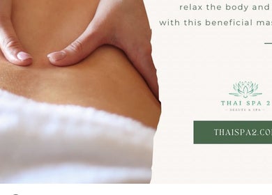 Massage therapist performing relaxing massage at Thaispa massage 2, Las Vegas, Nevada, US.