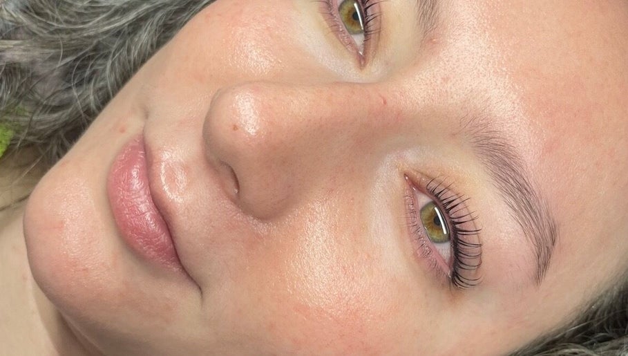 Brows and Lashes by Sofia, bild 1