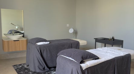Coconut Spa & Wellness image 2