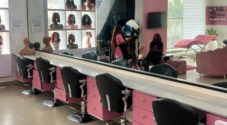 Beyondhairs Salon and Spa image 3