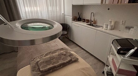 Kosmetická místnost Beauty Identity DH v Hlavní Město Praha, CZ s moderním vybavením.